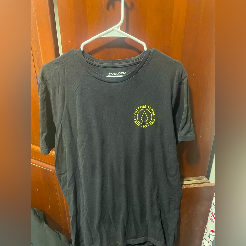 Volcom tee shirt, gently worn.